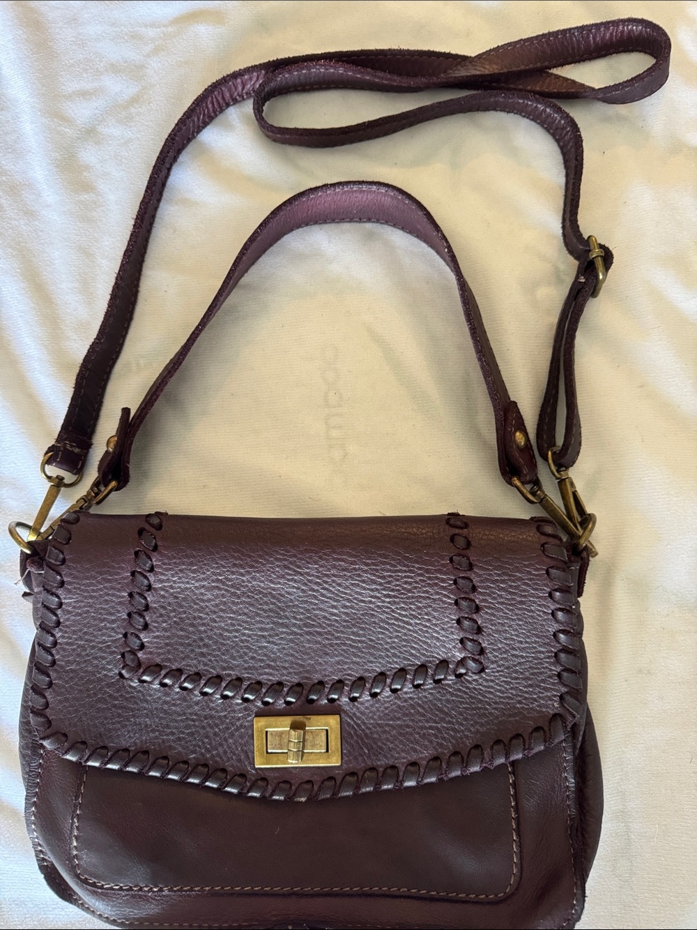 Crossbody or shoulder bag Italian burgundy leather